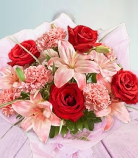 Pink and Red Rose Bouquet With Free Vase