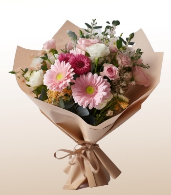 Rose and Gerbera Flower Bouquet