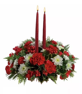 Christmas Centerpiece with Berries, Holly and Pine