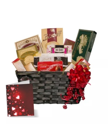 Gourmet Gift Hamper with Lindt Chocolates