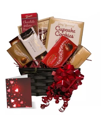 Lindt Chocolate Hamper with Cookies