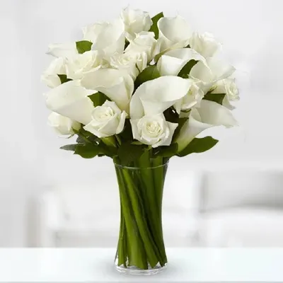 Calla Lily and Roses Bouquet