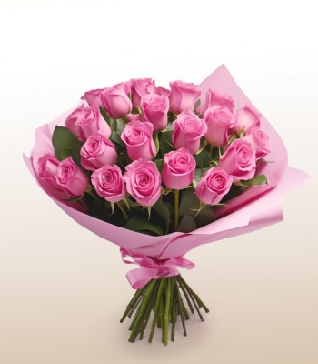 24 Pink Roses With Green Ferns