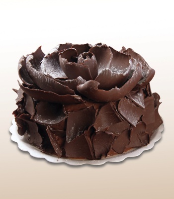 Chocolate Cake Rose Shape