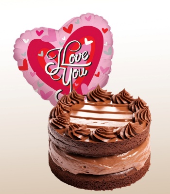 Cake With Heart Shaped Balloon Gift Combo