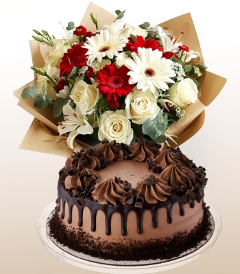 Flowers And Cake Gift Combo