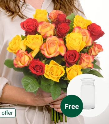 Mix Roses in Vase - 40 Stems