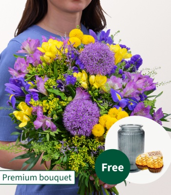 Premium Flower Bouquet Hand Tied