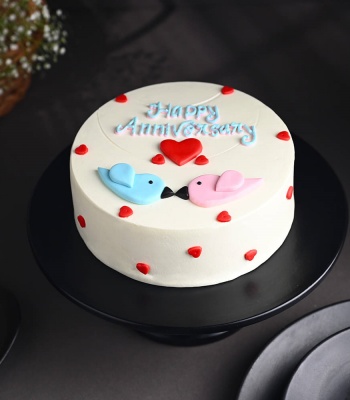 Anniversary Cake - Sweet Love