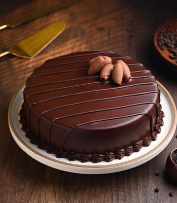 Chocolate Truffle Cake