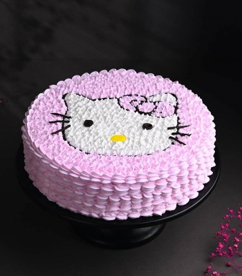 Hello Kitty Cake