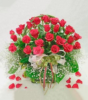 Red Rose Flower Basket