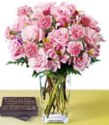 Romantic floral gifts