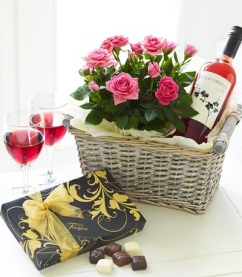 Gourmet Gift Basket with Roses