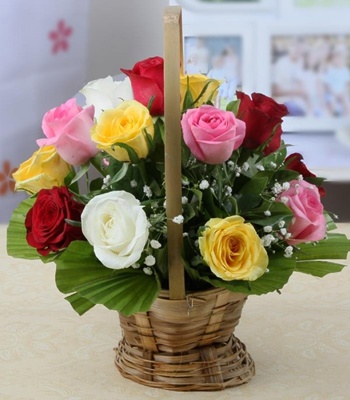 Mix Rose Basket - Assorted Roses