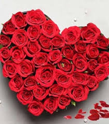 Red Roses Heart Shape Bouquet