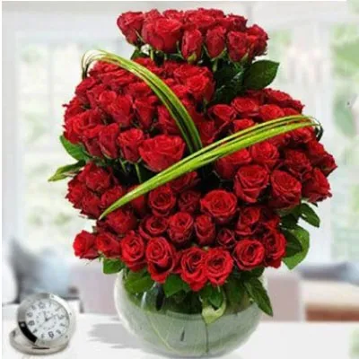 100 Red Roses