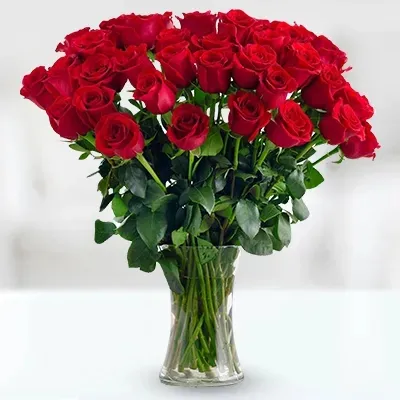 Long Stem Red Rose Arrangement