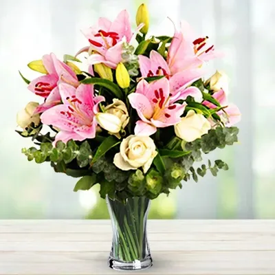 Lily And Rose Flower Bouquet