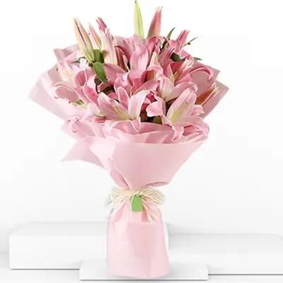 Pink Lily Bouquet With Fillers