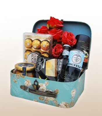 Christmas Gourmet Gift Basket - Vintage