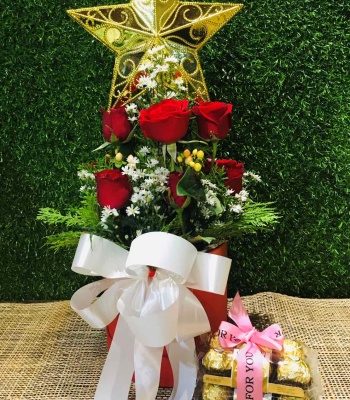 Christmas Flower Box with Ferrero chocolates