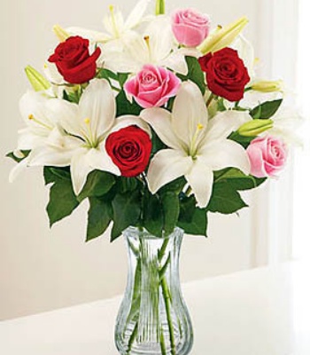 Rose And Lily Flower Bouquet