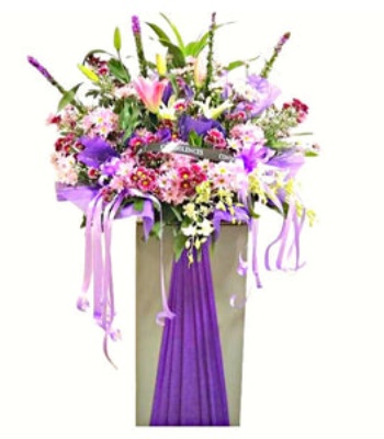 Condolence Wreath - Purple Flower Theme