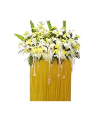 Condolence Wreath - Yellow and White Flowers Theme