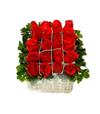 Red Roses Table Flower Arrangement