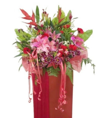 Wedding Flower Arrangement - Assorted Flowers