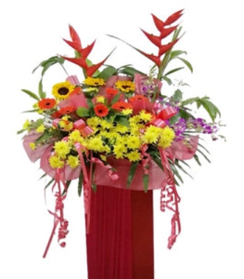 Wedding Flower Arrangement - Grand Occasion