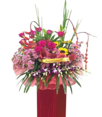 Wedding Flower Arrangement - Yellow and Pink Theme