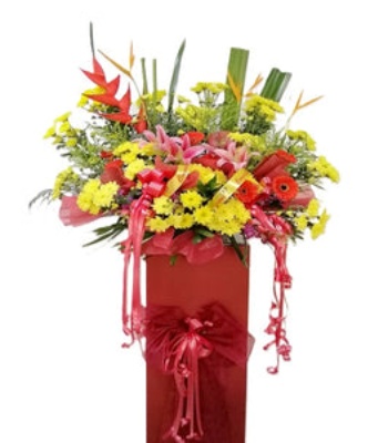 Wedding Flowers - Red and Yellow Theme