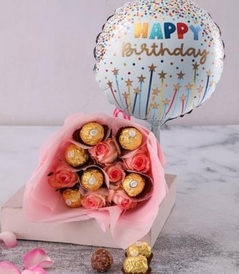 Ferrero Rocher Chocolates with Pink Roses