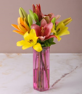 Lily Flower Arrangement