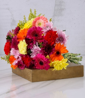 Mixed Flowers Bouquet