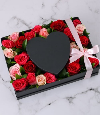 Mixed Roses Box