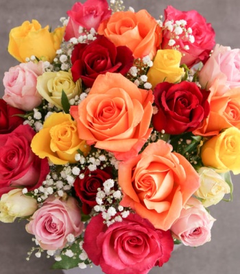 Mixed Roses Floral Arrangement