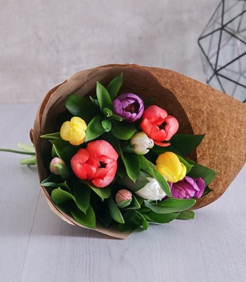 Tulip Flowers Bouquet