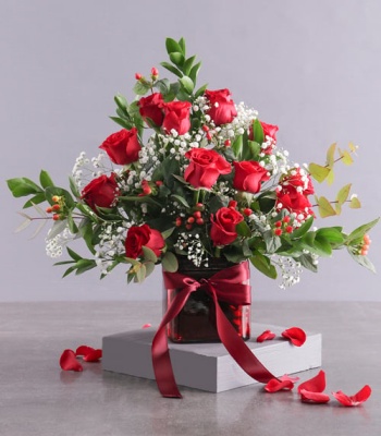 Valentine's Day Red Rose Arrangement