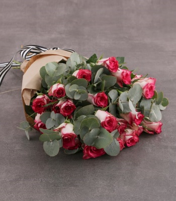 Variegated Rose Bouquet