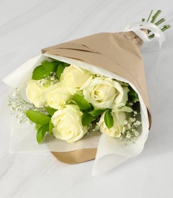 White Rose Bouquet - 6 Stems