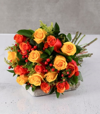 Yellow Rose Bouquet - 15 Stems