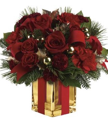 Christmas Holiday Bouquet In Gold Mirrored Glass Cube