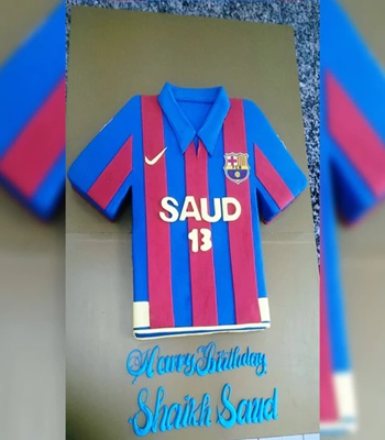 FCB Tshirt Theme Cake