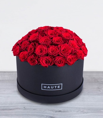 50 Red Roses In Hatbox