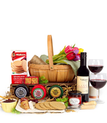 Christmas Cheese and Wine Hamper