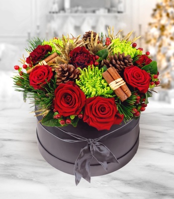 Christmas Flowers in Hatbox - Red and Green