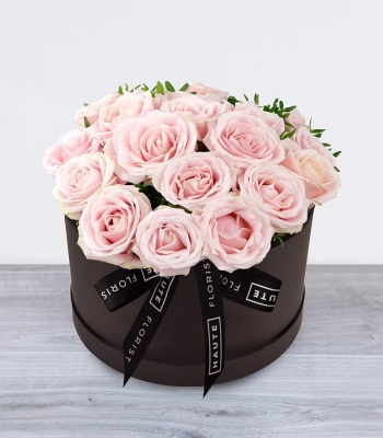 Pink Roses In Hatbox